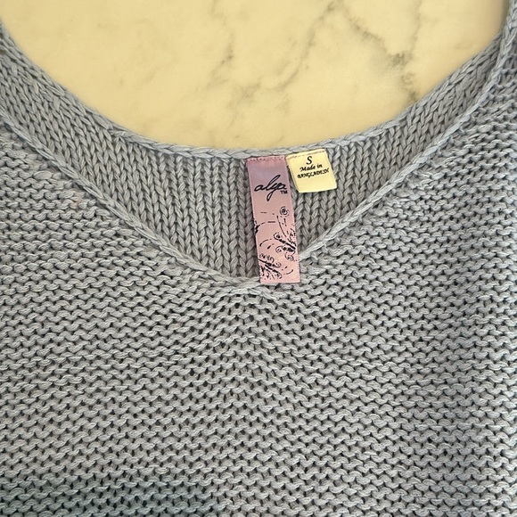 Francesca’s Cold Shoulder Sweater - Picture 6 of 10